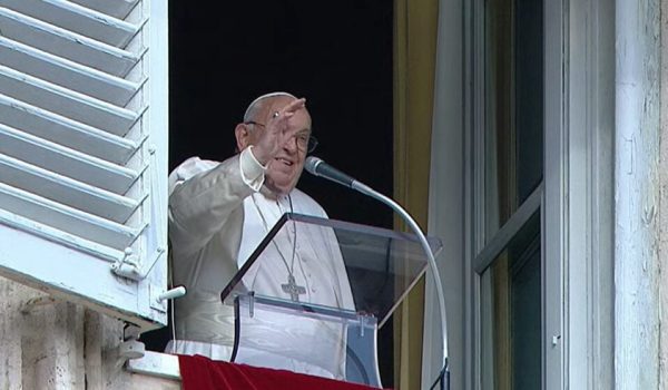 El papa Francisco pide por un «diálogo respetuoso» para «promover la paz» en Nicaragua