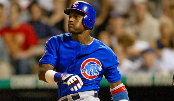 Sammy Sosa pide disculpas «por errores que cometió» y espera reunirse con los Cachorros