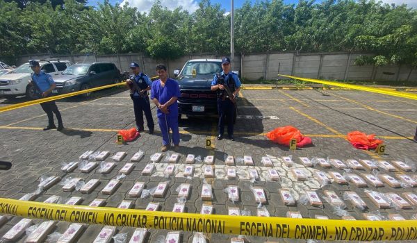 Incautan 133 kilos de cocaína en la carretera Chinandega-Corinto