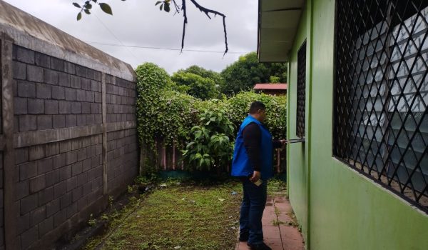 Dos hombres enfrentarán juicio por robo millonario en farmacia del hospital de Corinto