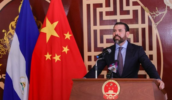 A tres años de las relaciones diplomáticas con China: Ortega solo ha conseguido promesas