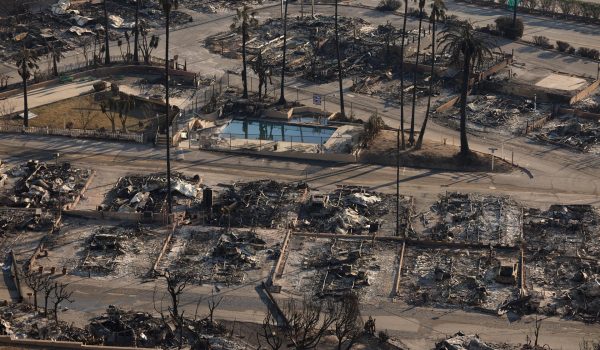 Pacific Palisades, el barrio de los ricos y famosos que los incendios redujeron a ceniza