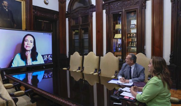 Perú considera a Edmundo González como «presidente electo de Venezuela», reitera canciller