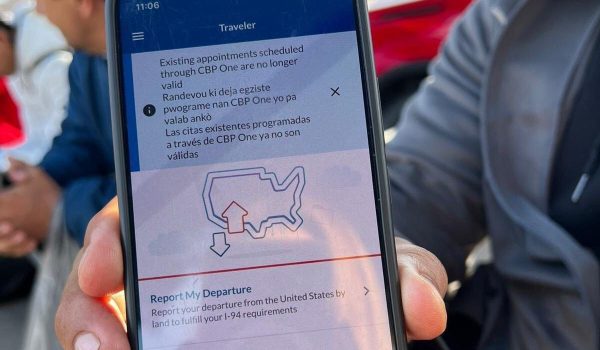 «Su eliminación inmediata deja en el aire a muchos». Nicaragüenses entre los afectados por el fin de CBP One y otras órdenes de Trump
