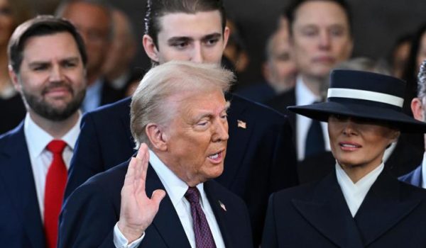 Estos son los decretos que Donald Trump ha firmado en su primer día como presidente de EE. UU.