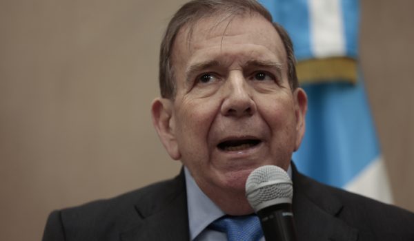 Gobierno de Costa Rica confirma la llegada de Edmundo González Urrutia este jueves al país