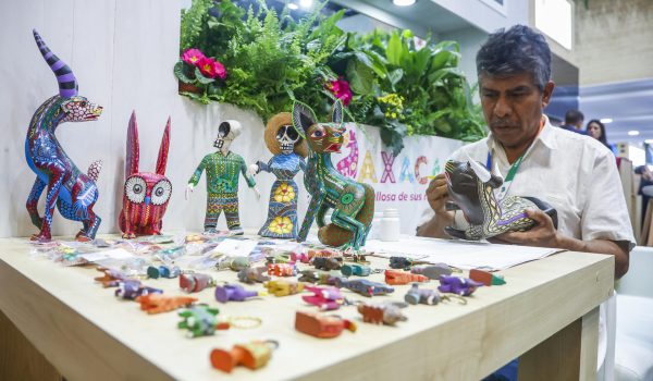 Gobernadora dice en Fitur que en Tlaxcala hay experiencias nuevas y cifras históricas