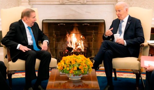 Joe Biden coincide con Edmundo González en que debe «honrarse» su «victoria» sobre Maduro