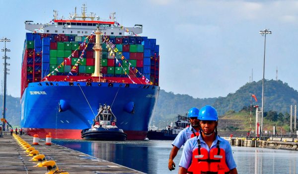 Panamá, China, Canal de Panamá