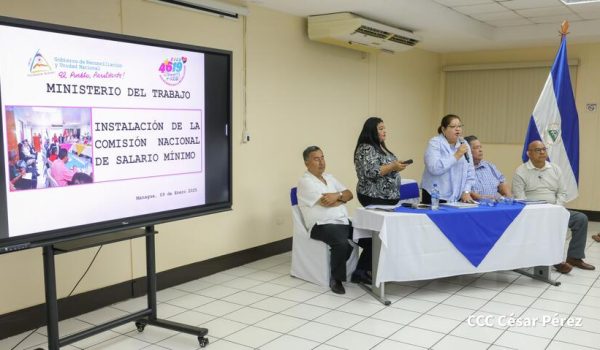 Salario mínimo de Nicaragua está en revisión en medio de incertidumbre económica