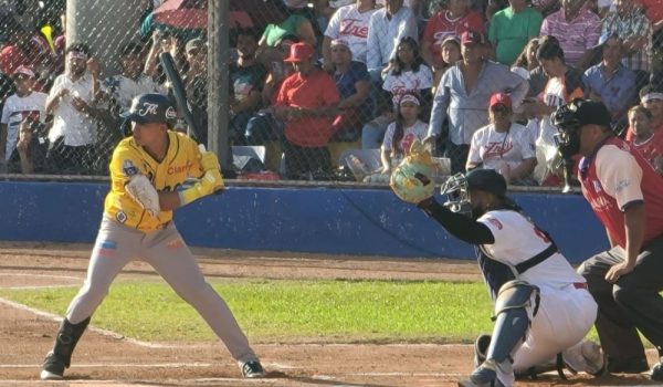 Los Leones castigan sin piedad al Tren del Norte y extienden la Serie Final de la Liga Profesional