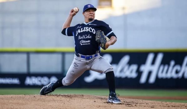 Los Charros de Jalisco anuncian el rol de Ronald Medrano en la Final de la liga mexicana