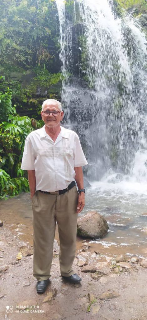 Emilio Martínez Merlo, de  75 años