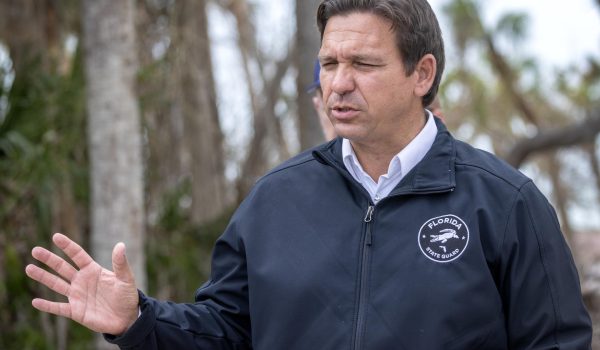 DeSantis convoca al legislativo estatal para liderar deportaciones de Trump en Florida