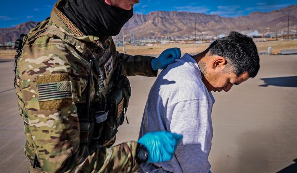 Los familiares de migrantes venezolanos en Guantánamo defienden su inocencia