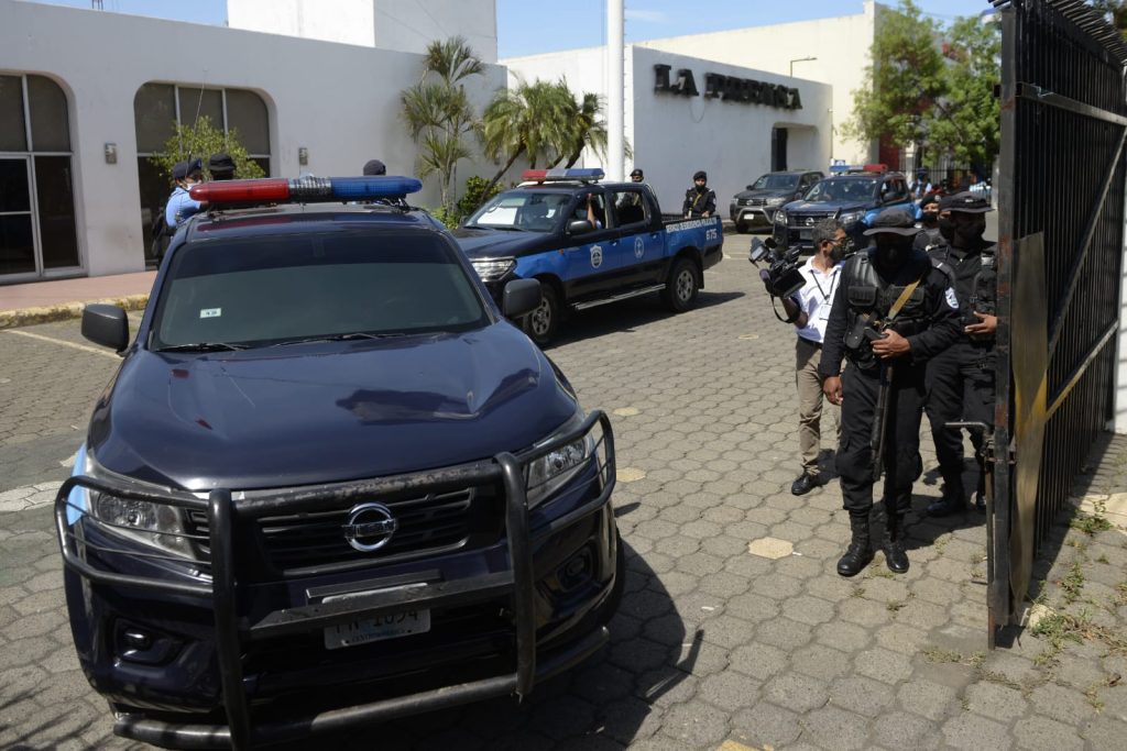 Asalto policial a LA PRENSA en agosto de 2021. LA PRENSA/ARCHIVO