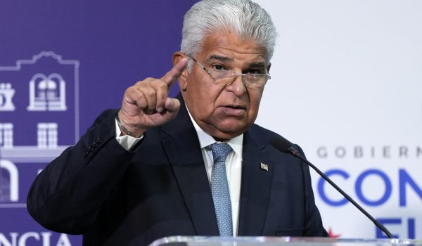 Panamá cancela acuerdo económico Ruta de la Seda con China