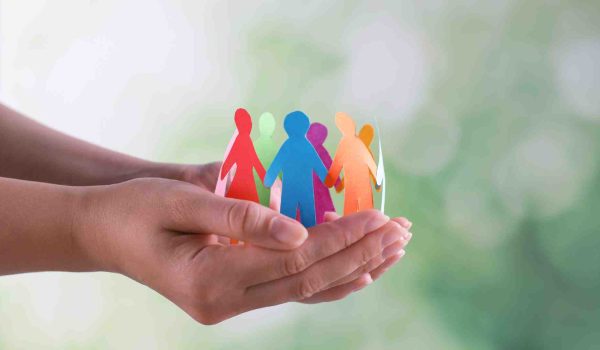 Cuatro oportunidades para defensores de derechos humanos en 2025