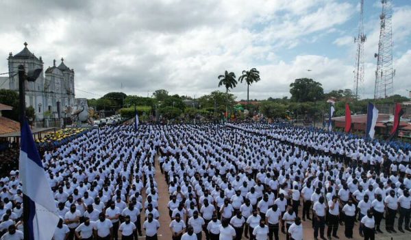 En Nicaragua los policías voluntarios ya superan en número a los permanentes