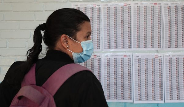 Extenderán por una hora las elecciones primarias e internas en Honduras por incidentes