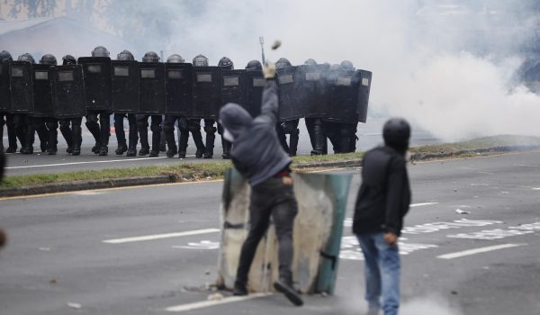 Sindicatos de docentes hacen huelga en Panamá contra la reforma a la seguridad social