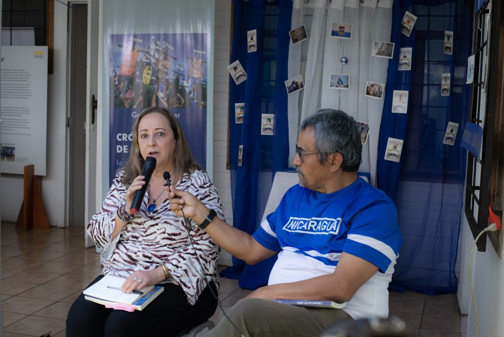 Periodista y escritora Gabriela Selser, durante presentación de su libro Crónicas de Abril. LA PRENSA/ARCHIVO.
