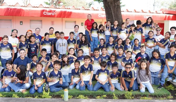 Visita educativa del Colegio Lincoln a Claro Nicaragua