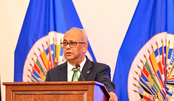 Ramdin: Nicaragua no es miembro de la OEA, no hay comunicación