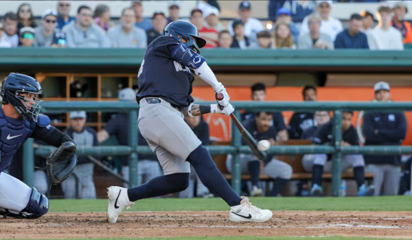Ismael Munguía reacciona con furia tras drástico bajón de voltaje en AAA