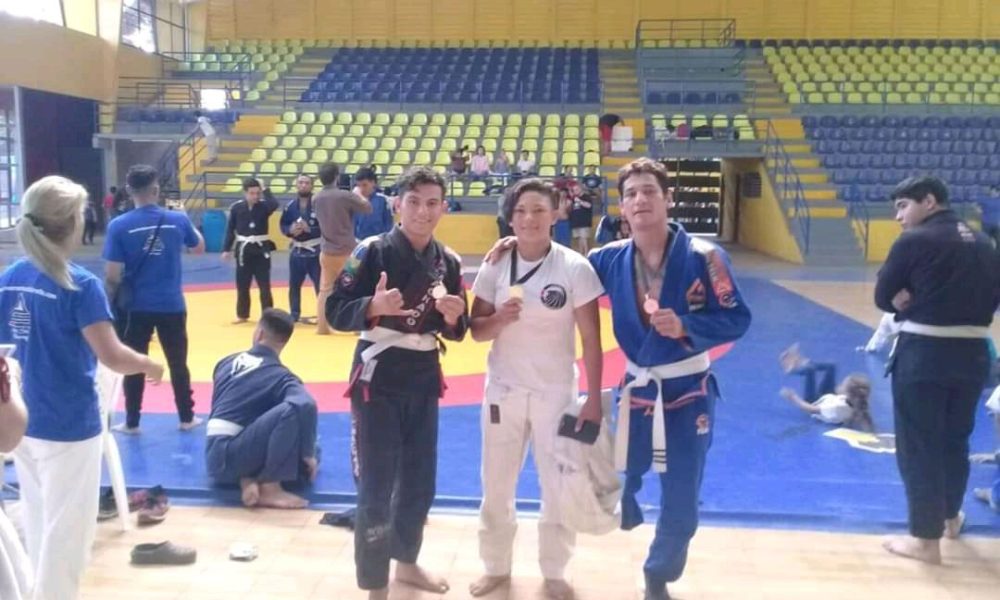 Eduardo Bustos después del accidente donde perdió la pierna derecha siguió con éxito practicando Jiu-jitsu. LA PRENSA/Cortesía