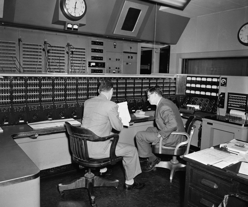 Estudios de la VOA en Estados Unidos en los años 60. 