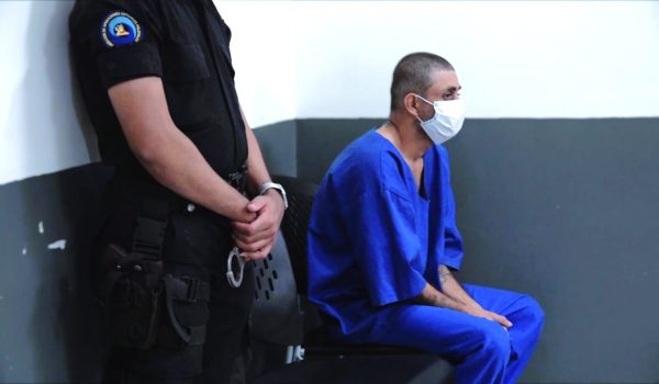Madre y viuda de ex peleador de artes marciales mixtas exigen justicia
