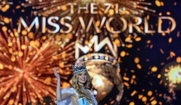 Belleza global, batalla local: controversia en la India por la financiación de Miss Mundo