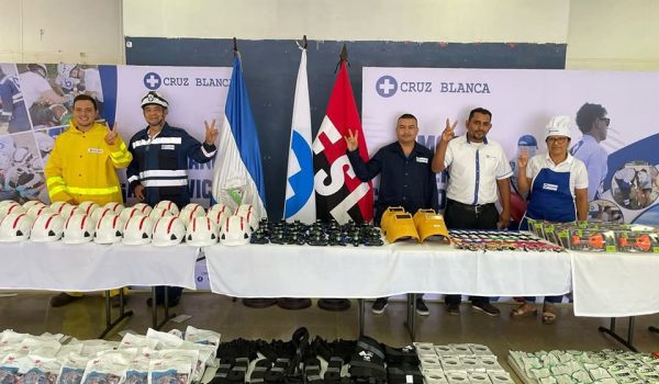 Cruz Blanca, montada por la dictadura sobre la cancelada Cruz Roja, cumplió dos años bajo  politización de la asistencia humanitaria