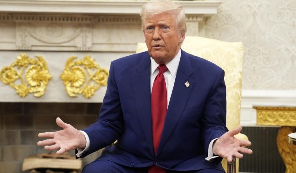 Plan de presupuesto de Trump propone recortar en 22.6 % el gasto que no sea en defensa