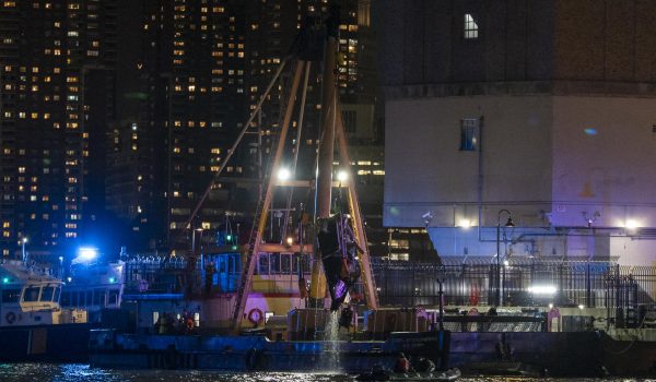 Unos 17 expertos investigan accidente del helicóptero en EEUU cuyas causas se desconocen