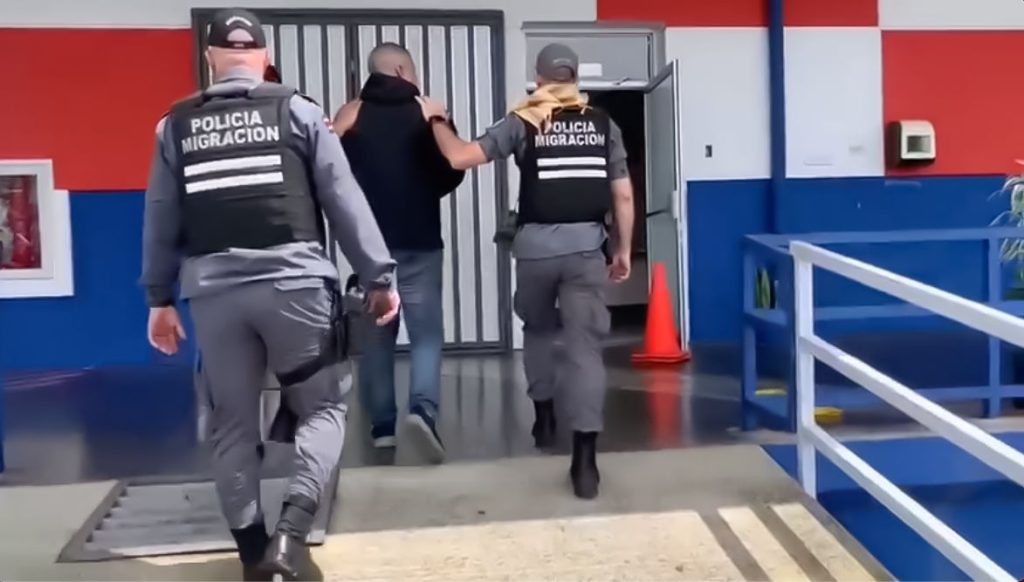 Alberto Granja Alguera, de 35 años, buscado por el asesinato de un militar en Nicaragua, fue capturado y deportado por Costa Rica. LA PRENSA/ Dirección de Migración y Extranjería de Costa Rica.