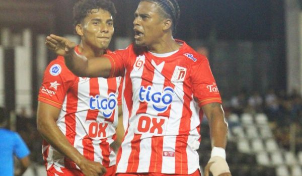El Real Estelí frena su racha negativa en el Clásico Nacional
