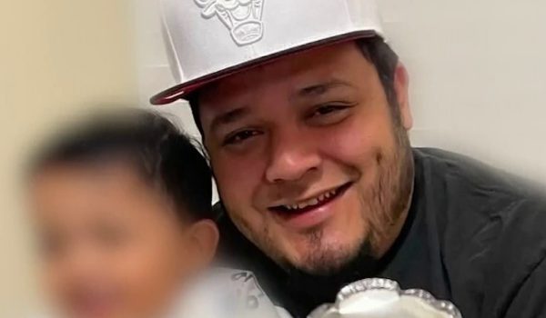 Inmigrante deportado por error sigue preso en El Salvador, pese a orden judicial de regreso