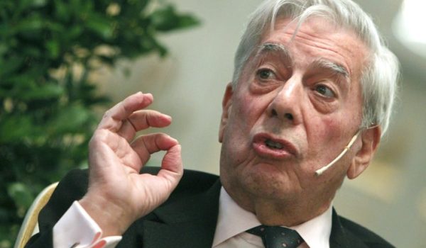 Vargas Llosa no tendrá «ninguna ceremonia pública» por expreso deseo del escritor
