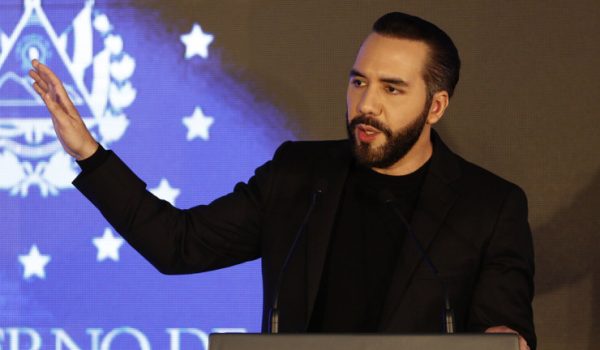 EE.UU. califica a El Salvador con el nivel más seguro para viajar