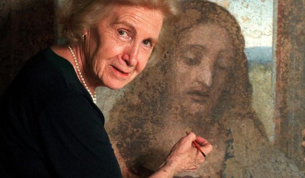 Pinin Brambilla, la mujer que pasó más de 20 años restaurando «La última cena» y enmendó el «gran error» de Leonardo da Vinci