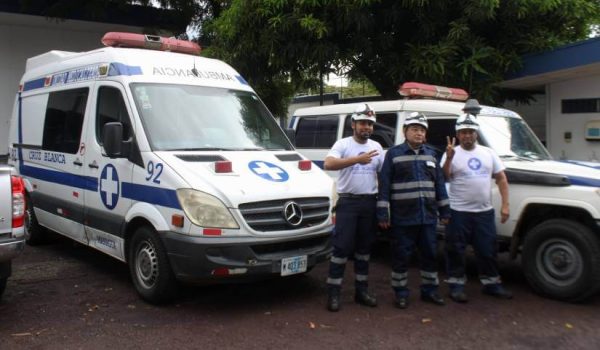 Cruz Blanca atenderá menos balnearios y con menos voluntarios que la Cruz Roja