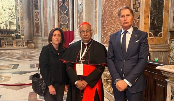 Murillo anuncia delegación del régimen que «acompaña» a Brenes en exequias del papa Francisco