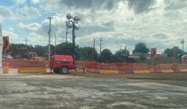 Nuevo desvío por demolición del puente El Edén en ampliación de la pista en construcción