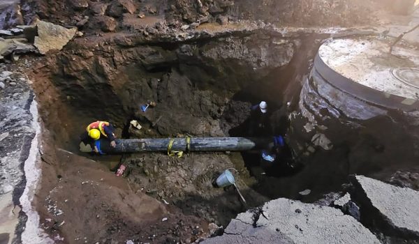 Enacal completa reparación de daños en tuberías del sector de la rotonda Centroamérica