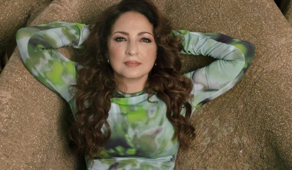 Gloria Estefan dice que celebrar las raíces latinas cobra ahora más importancia en EE.UU.