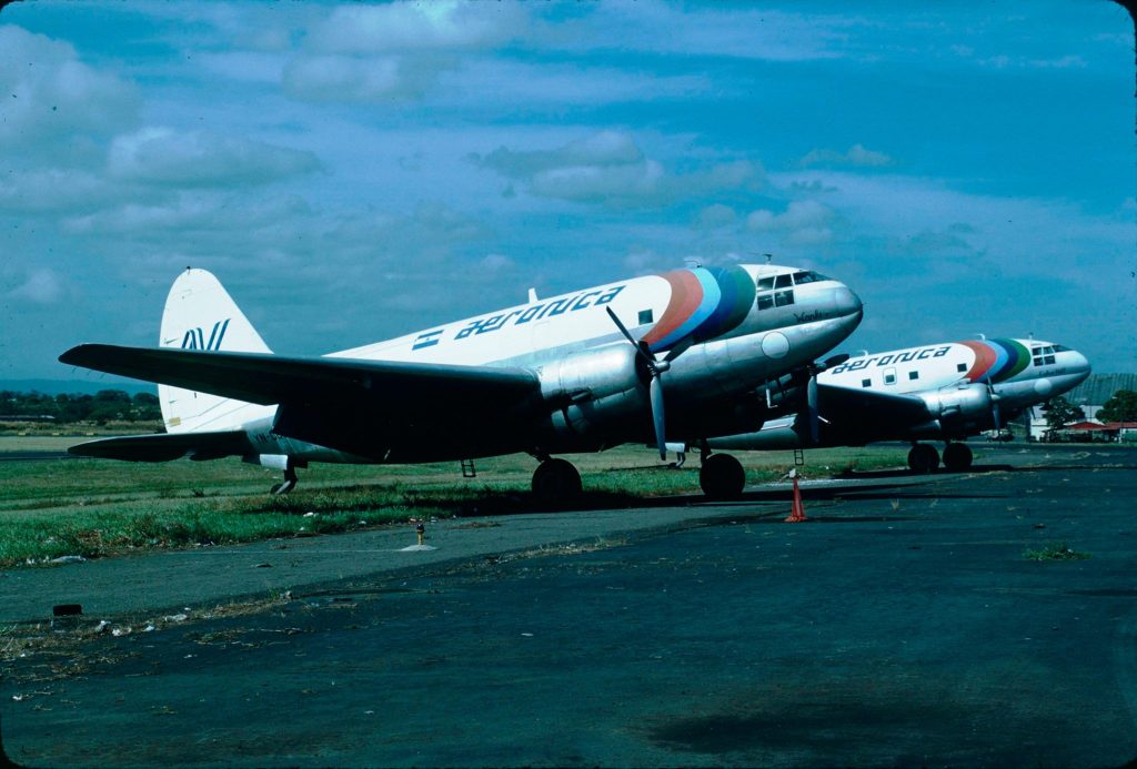 Flota de aviones de Aeronica en Managua a finales de los 80. LA PRENSA/ARCHIVO