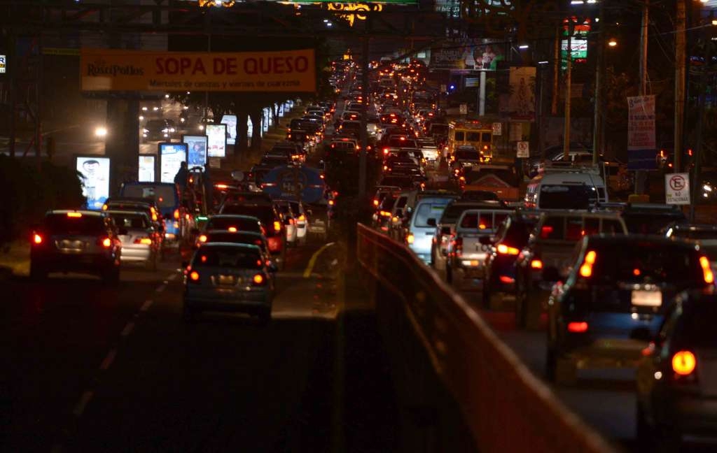Las obras viales desde 2023 en Managua han aumentado las horas y costos de transporte en la ciudad. LA PRENSA/ARCHIVO