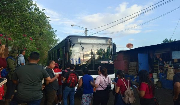 Régimen dejará otra vez sin buses a los capitalinos para acarrear a sandinistas el sábado